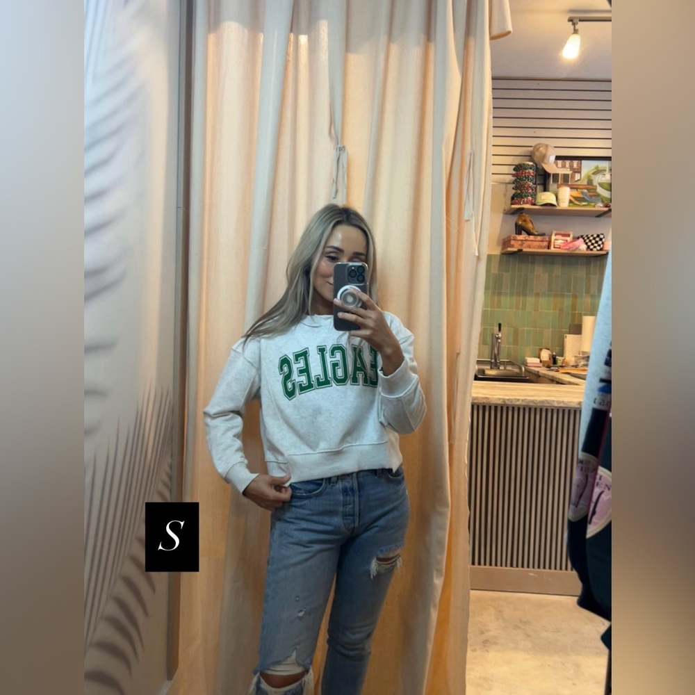 Eagles Boxy Cropped Crewneck Sweatshirt - Picture 10 of 14